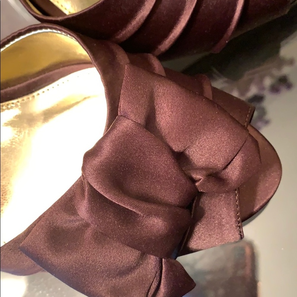 Shoes - Picture 4 of 4